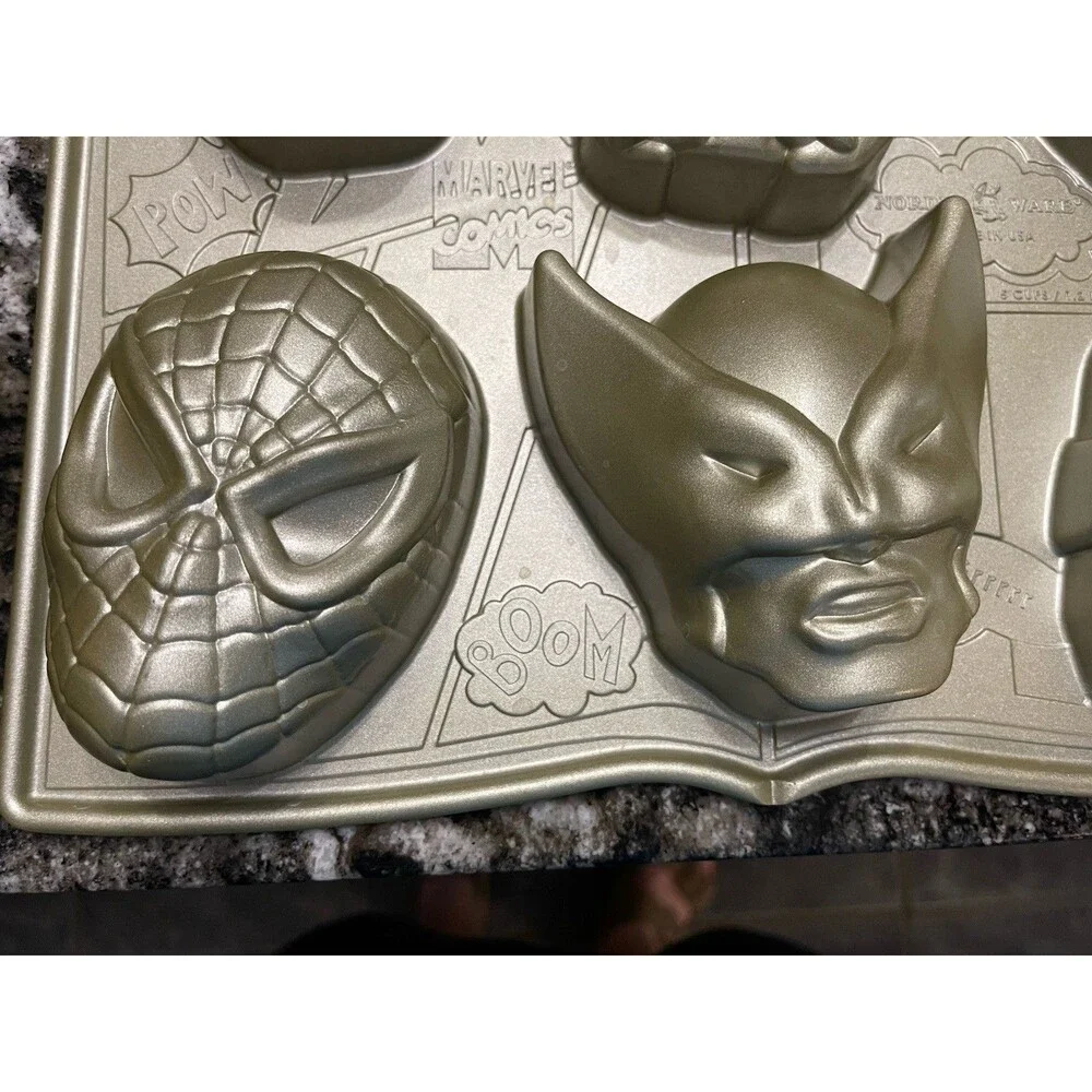 Nordic Ware Marvel Avengers Cakelet Bake Pan 6 Superhero Faces
